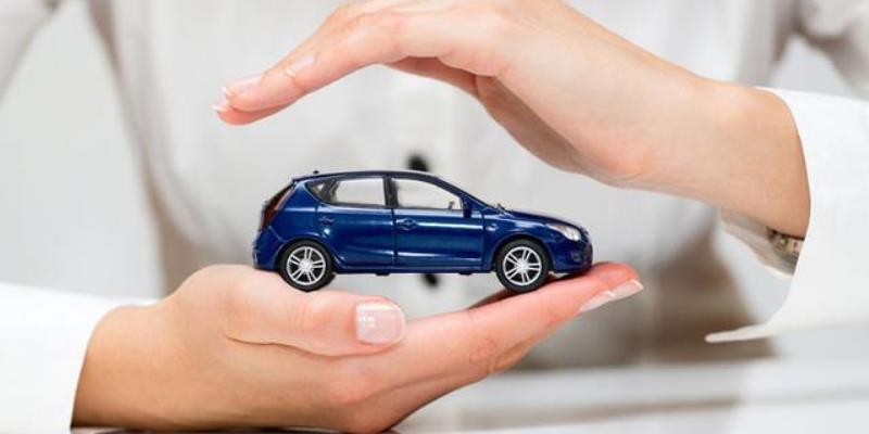 Cara Mendapatkan Tingkat Asuransi Mobil Yang Lebih Baik Untuk Wanita