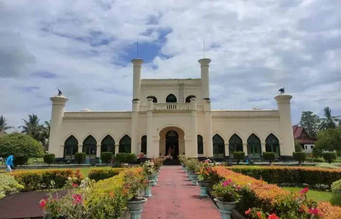 Istana Siak Sri Indrapura, Destinasi Wisata yang Sarat Nilai Sejarah di Riau